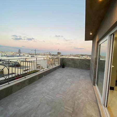 Terrace View-Stylish Two Bedrooms Fully Ac-Wifi Penthouse Msida Extérieur photo