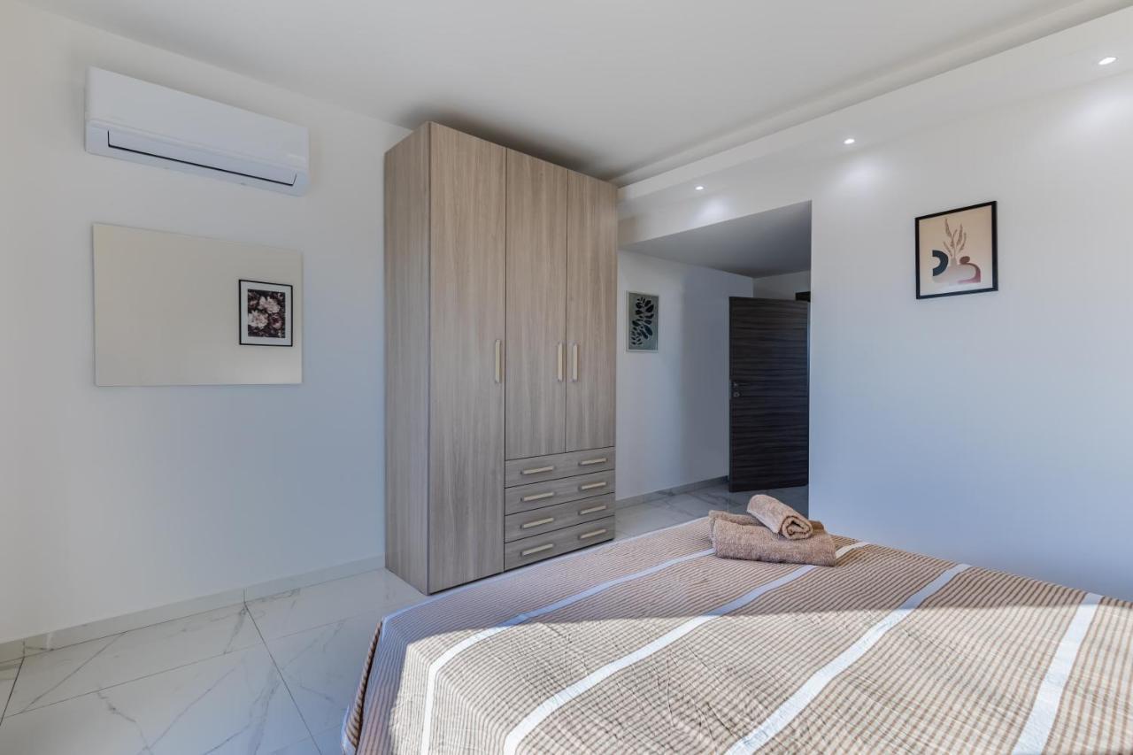 Terrace View-Stylish Two Bedrooms Fully Ac-Wifi Penthouse Msida Extérieur photo