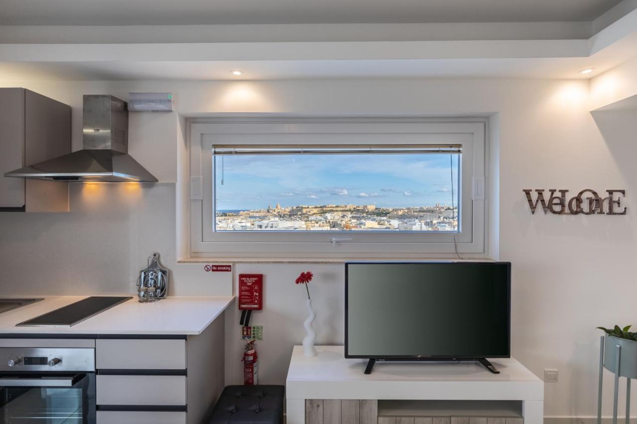 Terrace View-Stylish Two Bedrooms Fully Ac-Wifi Penthouse Msida Extérieur photo