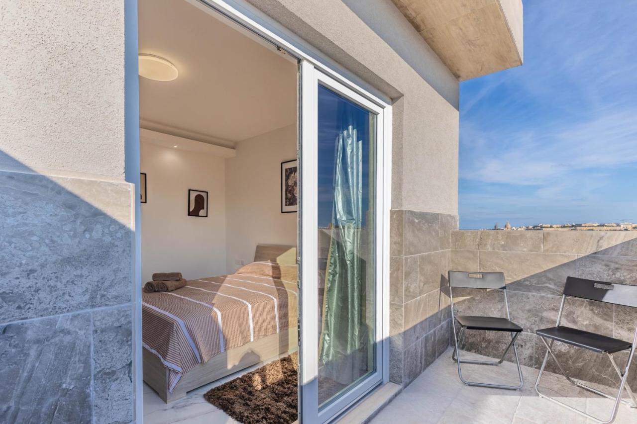 Terrace View-Stylish Two Bedrooms Fully Ac-Wifi Penthouse Msida Extérieur photo