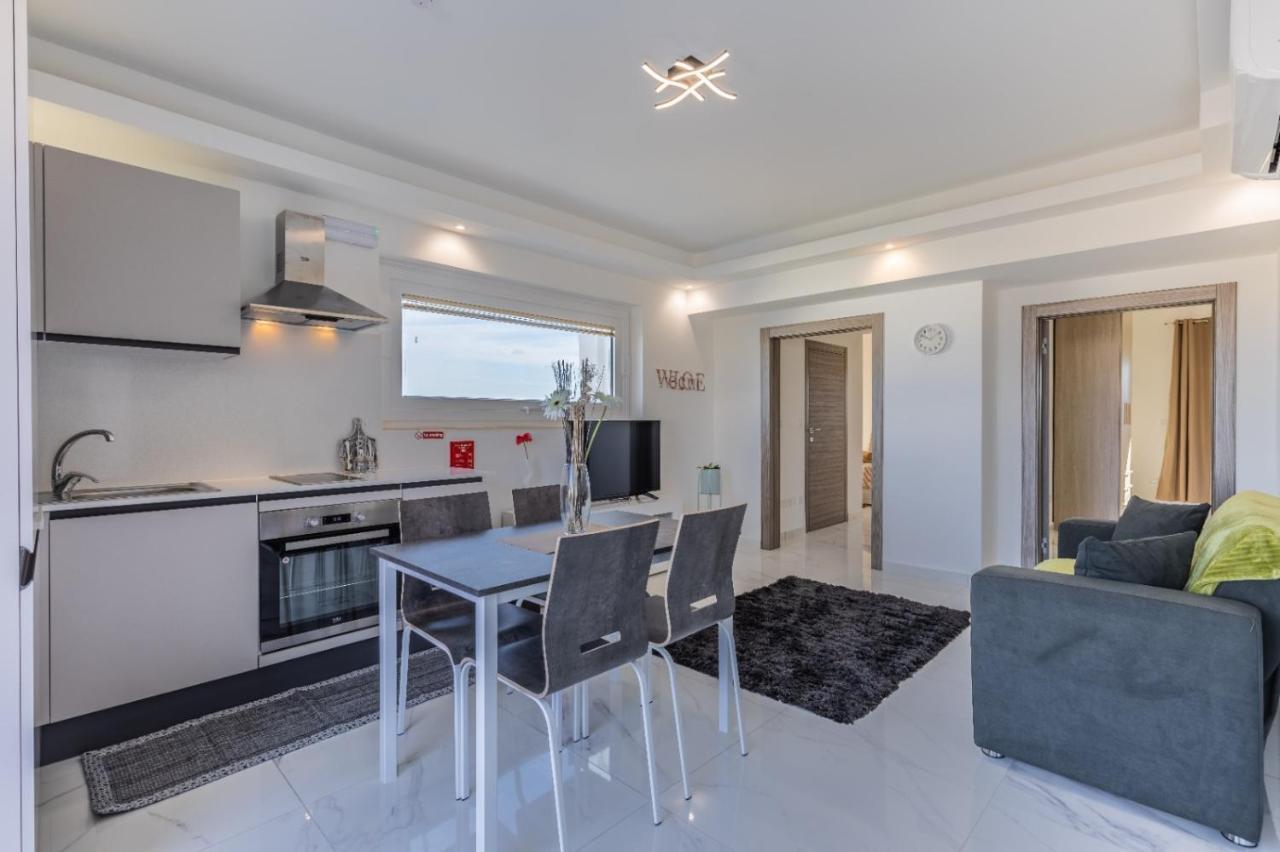 Terrace View-Stylish Two Bedrooms Fully Ac-Wifi Penthouse Msida Extérieur photo